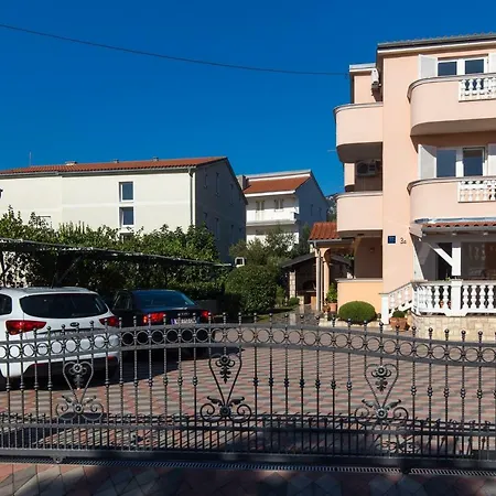 Appartamento Janja *