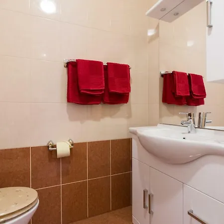 Janja Apartamento Jadranovo