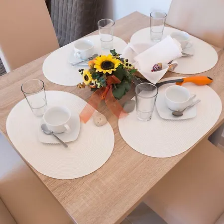 Janja Apartament *